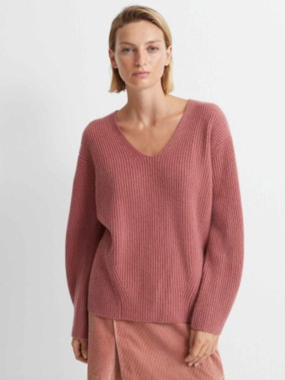 Club Monaco Cashmere V-Neck Sweater